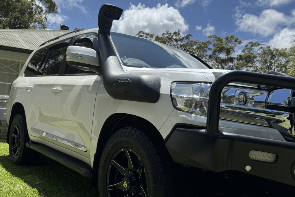 Mobile car detailing Noosa van parked in Sunrise Beach